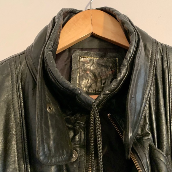 Black leather jacket for men - Picture 2 of 9